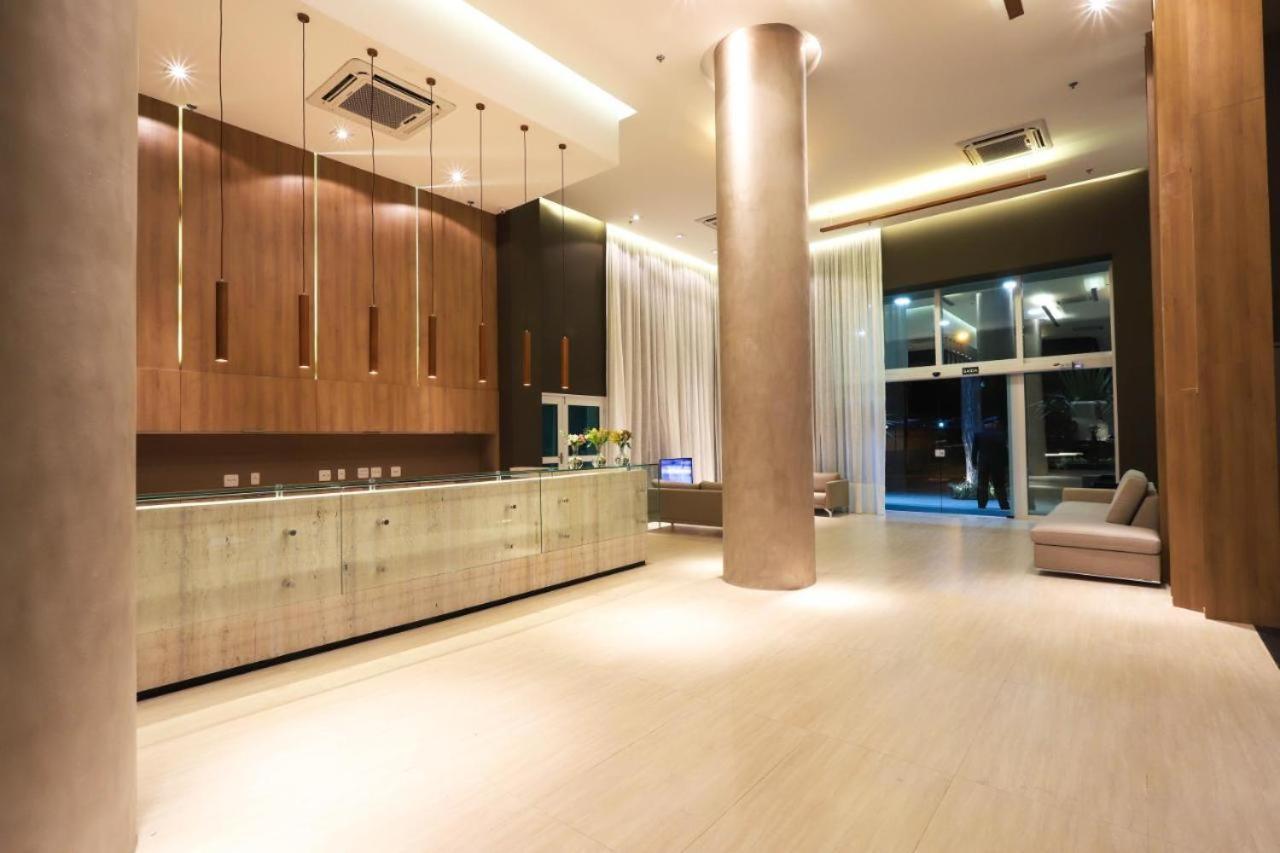 Quarto Executivo Para Sua Estadia De Trabalho 캄푸스 두스 고이타카지스 외부 사진